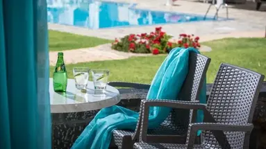 Kristalli Hotel