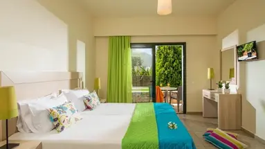 Kristalli Hotel