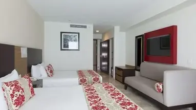 Krystal Cancun
