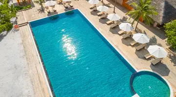 KUDAFUSHI RESORT & SPA