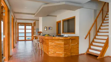 KUDAFUSHI RESORT & SPA