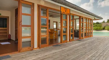 KUDAFUSHI RESORT & SPA