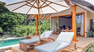 KUDAFUSHI RESORT & SPA