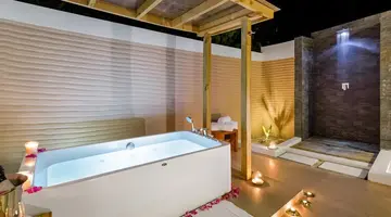 Kudafushi Resort & Spa