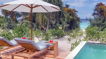 KUDAFUSHI RESORT & SPA
