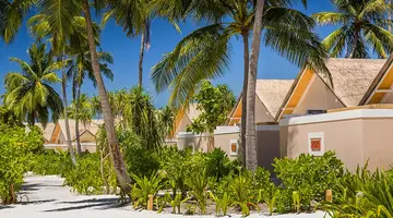 KUDAFUSHI RESORT & SPA