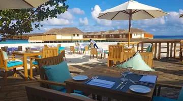 KUDAFUSHI RESORT & SPA