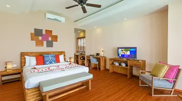KUDAFUSHI RESORT & SPA