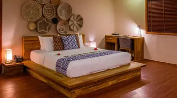 Kudafushi Resort & Spa