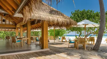 KUDAFUSHI RESORT & SPA