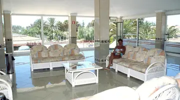 Kumara Serenoa by Lopesan Hotels