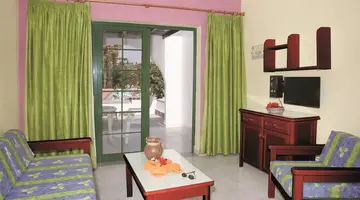 Kumara Serenoa by Lopesan Hotels