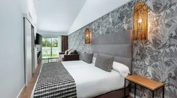 Kumara Serenoa by Lopesan Hotels