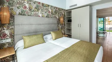 Kumara Serenoa by Lopesan Hotels