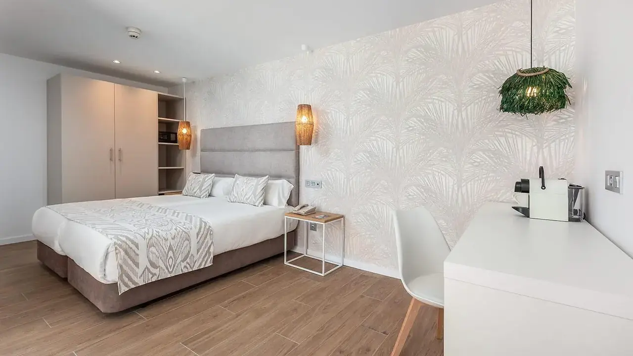 Kumara Serenoa by Lopesan Hotels