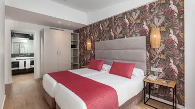 KUMARA SERENOA BY LOPESAN HOTELS