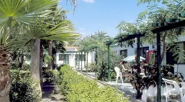 Kumara Serenoa by Lopesan Hotels