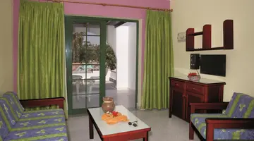Kumara Serenoa by Lopesan Hotels