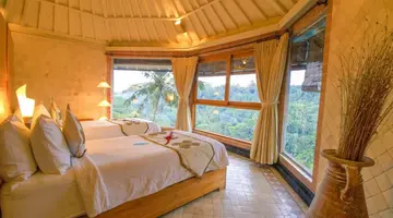 Kupu Kupu Barong Villas & Tree Spa