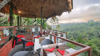 Kupu Kupu Barong Villas & Tree Spa