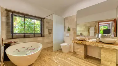 KUREDHIVARU RESORT & SPA [Ex. MOVENPICK RESORT KUREDHIVARU MALDIVES]
