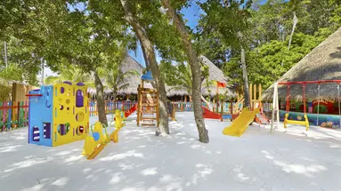 KUREDU ISLAND RESORT & SPA