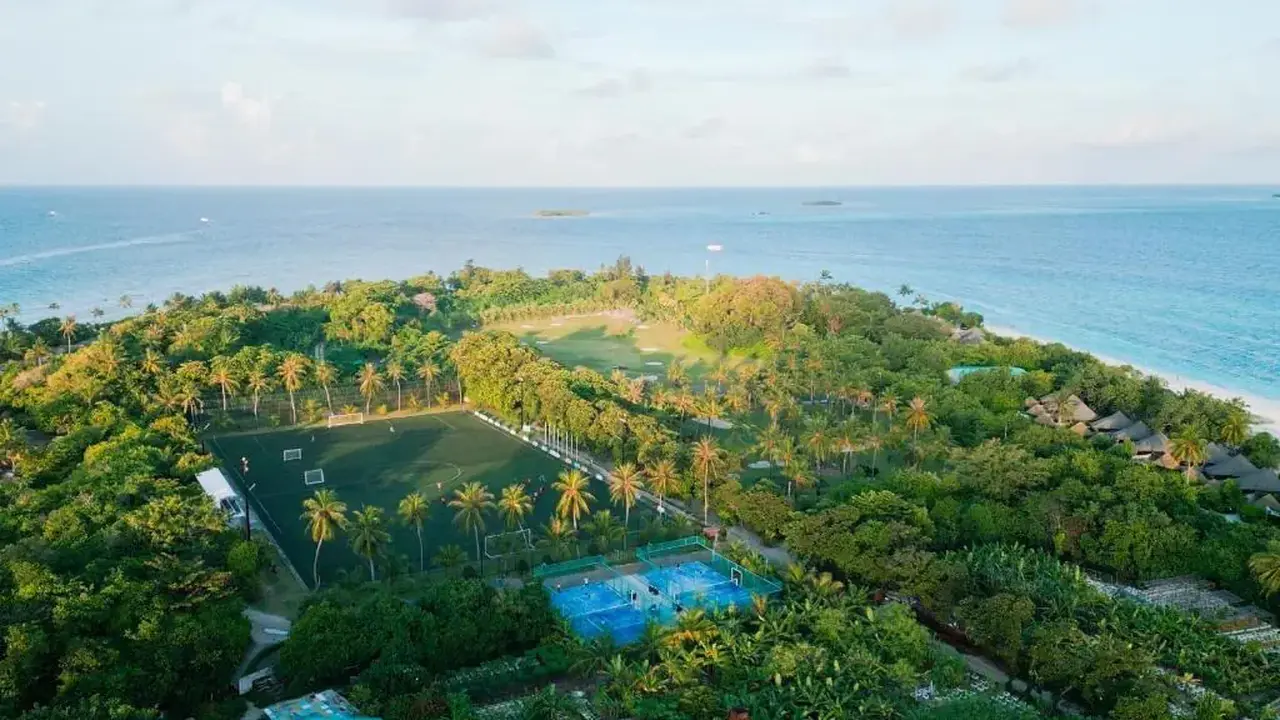 Kuredu Island Resort