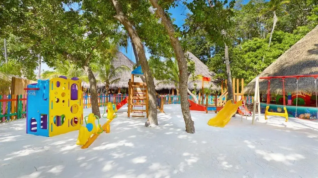 Kuredu Island Resort