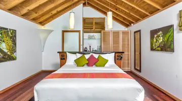 Kuredu Resort & Spa