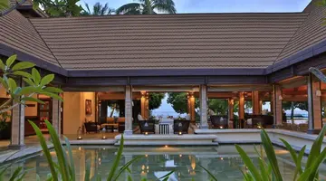 Kurumba Maldives