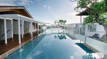 Kuta Beach Hotel