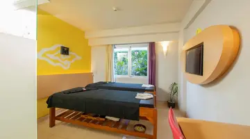 Kuta Beach Hotel
