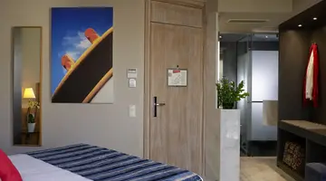 Kyma Suites Beach Hotel
