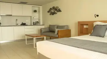 KYMA SUITES BEACH HOTEL