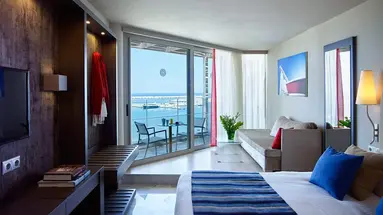 Kyma Suites Beach Hotel