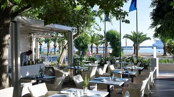 Kyma Suites Beach Hotel