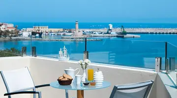 Kyma Suites Beach Hotel