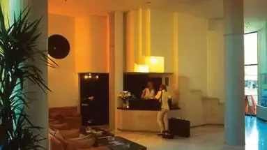 Kyma Suites Beach Hotel
