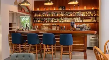 KYMA SUITES BEACH HOTEL