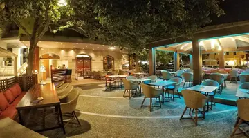 Kyma Suites Beach Hotel