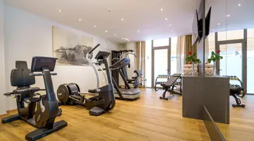 Kyma Suites Beach Hotel