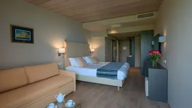 Kyma Suites Beach Hotel
