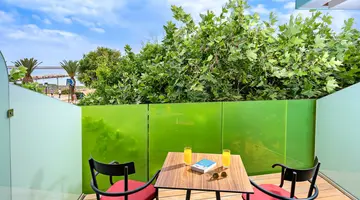 Kyma Suites Beach