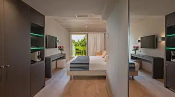 KYMA SUITES