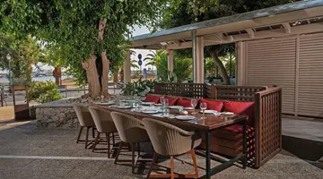 Kyma Suites