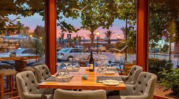Kyma Suites