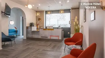 L Alcove Hotel