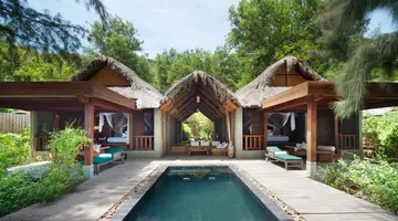 L ALYA NINH VAN BAY