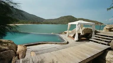L ALYA NINH VAN BAY