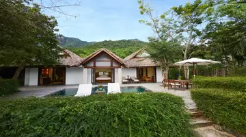 L ALYA NINH VAN BAY